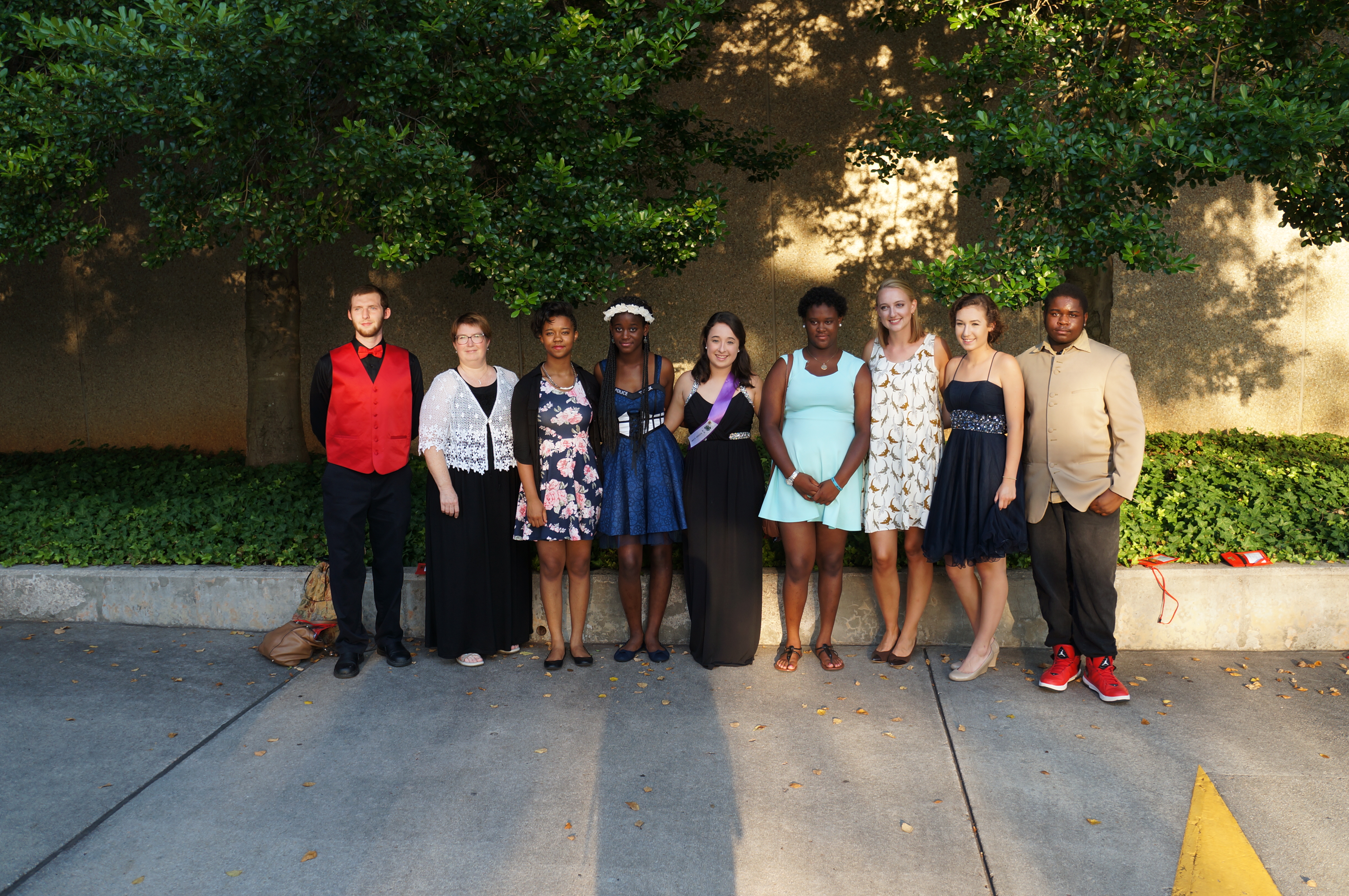 The Washington County 4-H Congress delegation: Brian Cuthrell, Bonita Cuthrell, Keymiya Norman, Marisa Horton, Audrey Glass, Keyaria Norman, Agent, Laura Oliver, Reagan Glass, and Jeff Horton.