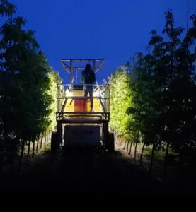 Cover photo for Can New Harvest Technology Impact Apple Industry??